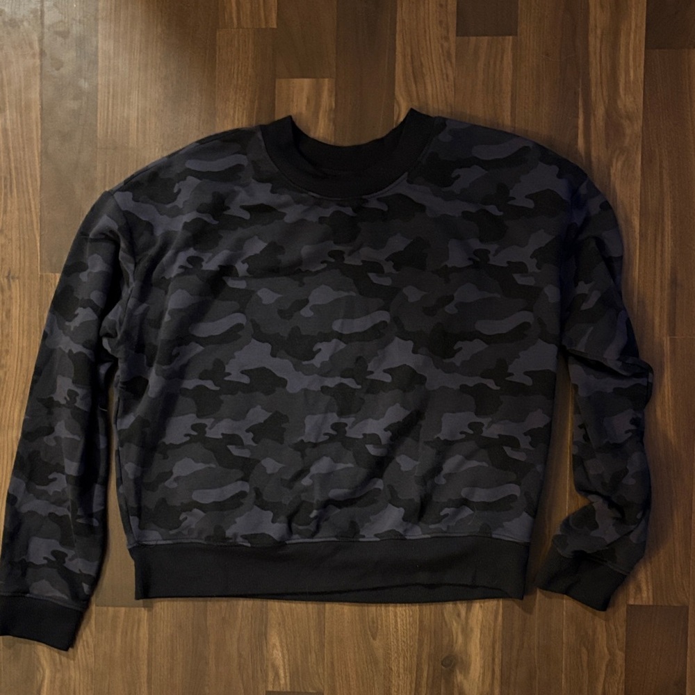 Women’s Camouflage Sweater